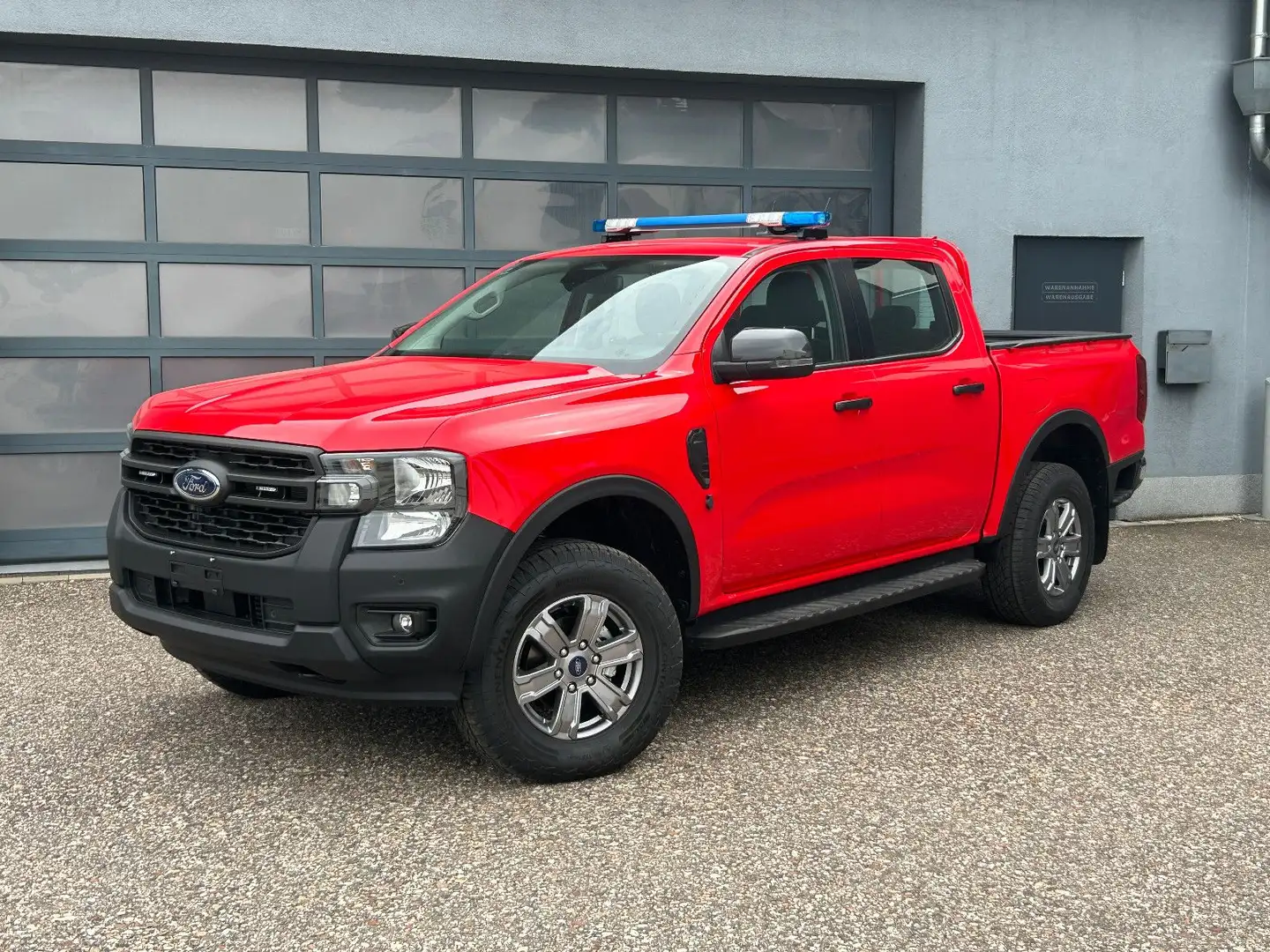 Ford Ranger XLT 2,0l *Feuerwehr, Rettungsdienst, BOS* Rot - 1