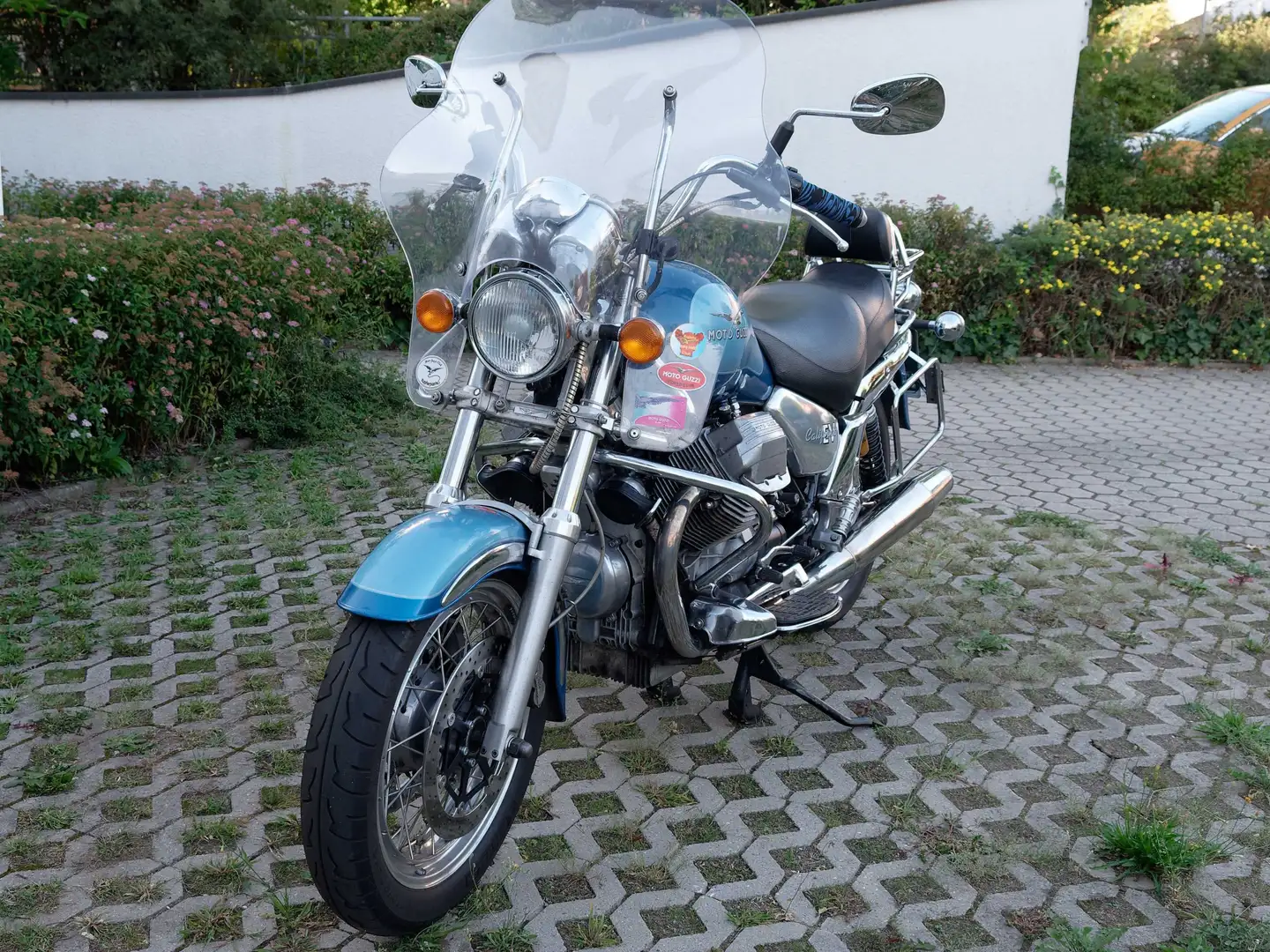 Moto Guzzi California Cali EV 1100 mit Öhlins Federbeinen Blau - 1