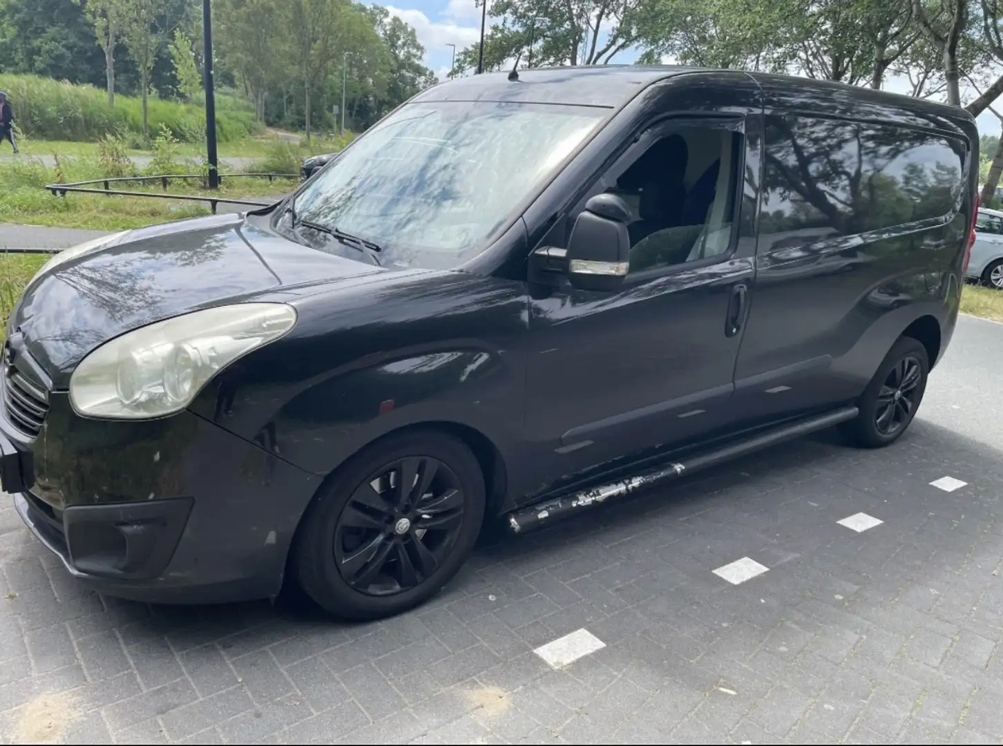 Opel Combo Cargo XL 1.5 D EHZ Selection Zwart - 2