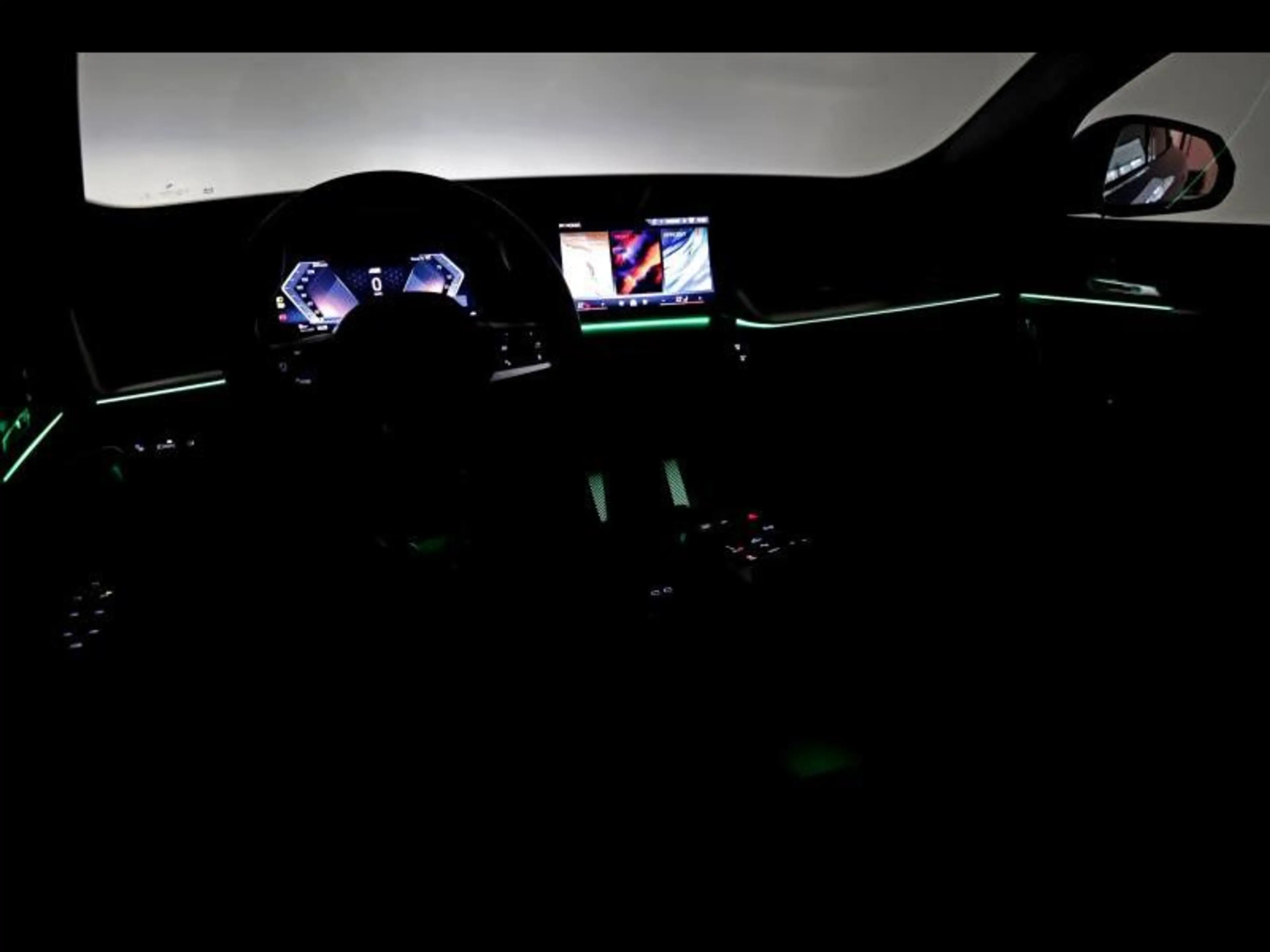 BMW X2 sDrive18d Kit M Sport — photo 12