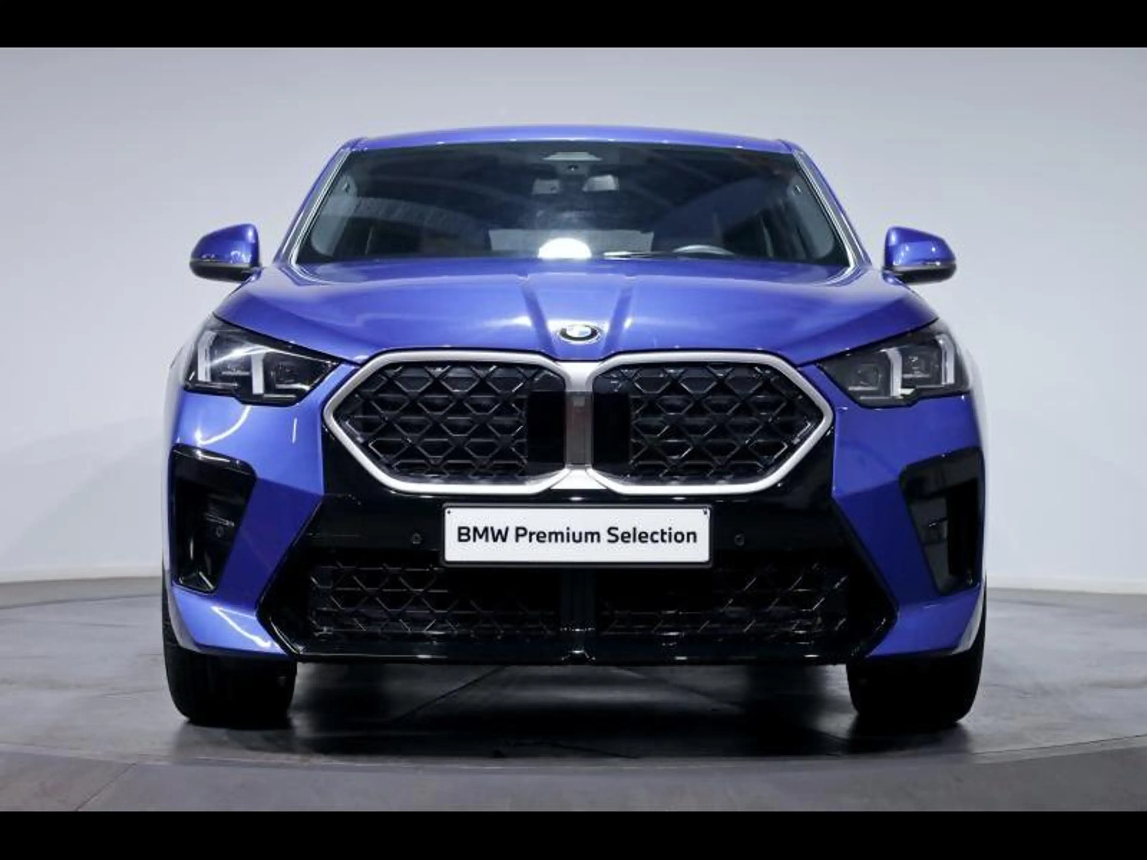 BMW X2 sDrive18d Kit M Sport — photo 2