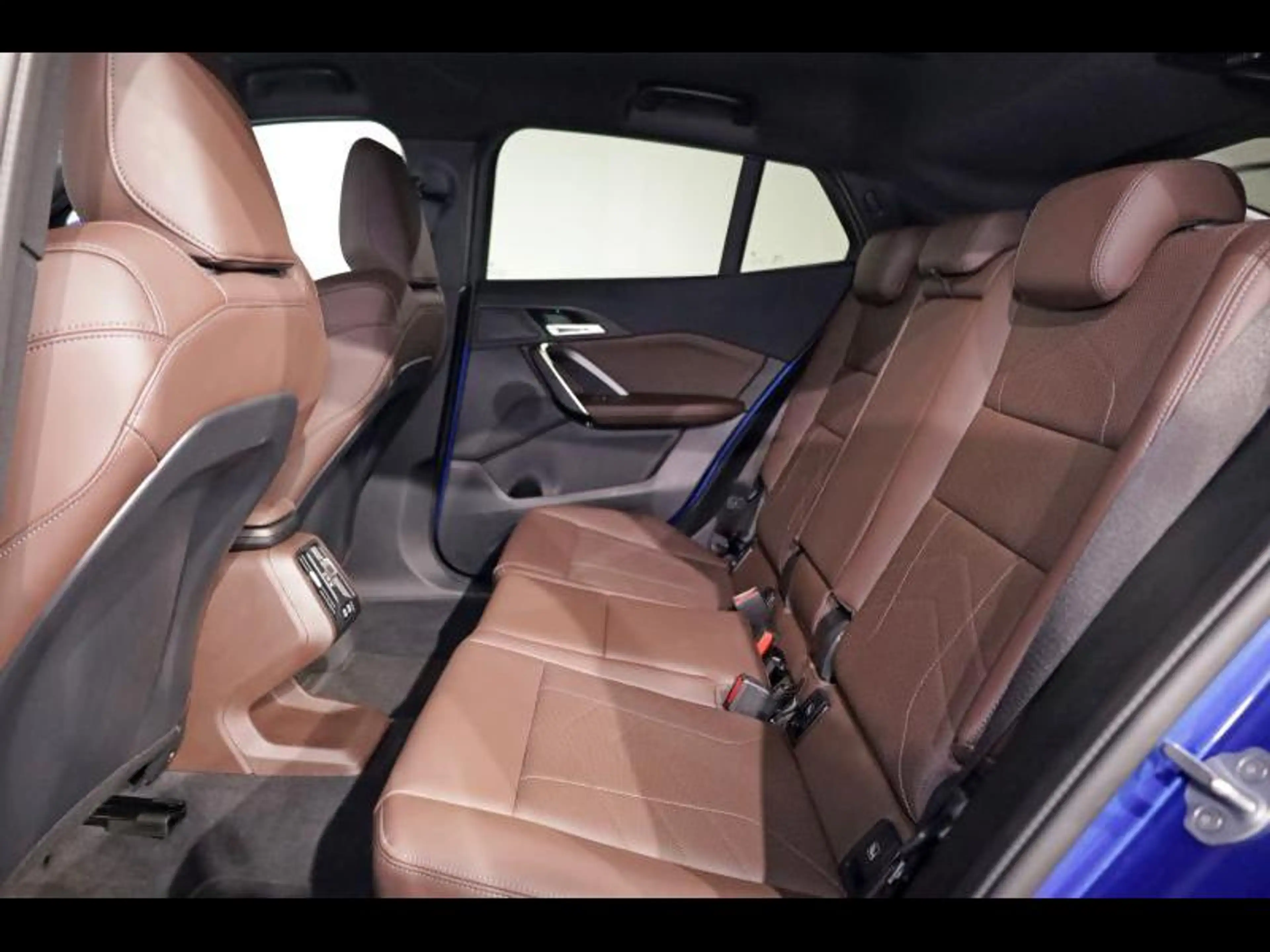 BMW X2 sDrive18d Kit M Sport — photo 11