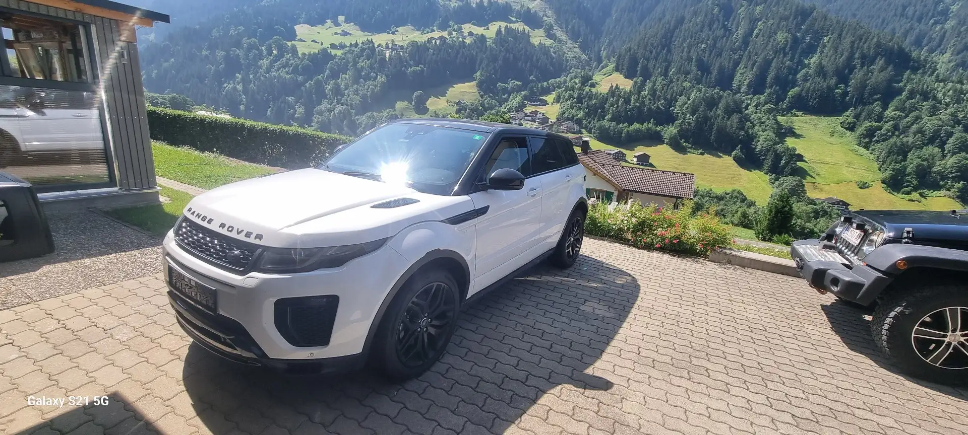 Land Rover Range Rover Evoque HSE Dynamic 2,0 TD4 Aut. - 2