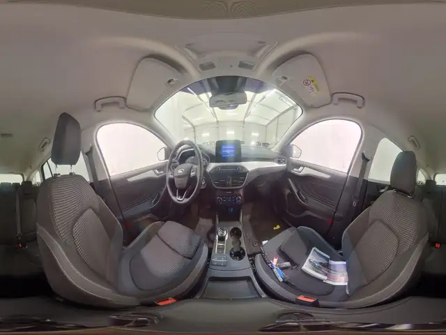 Ford Focus view 13