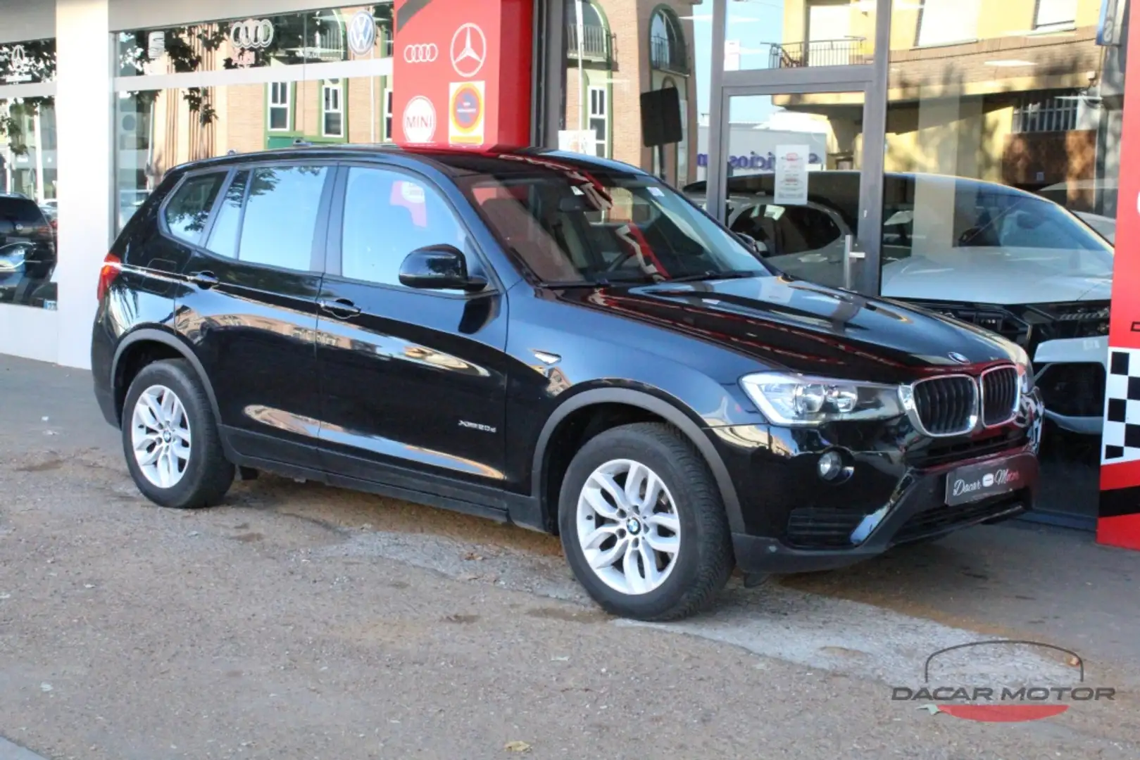 BMW X3 xDrive 20dA Negro - 1