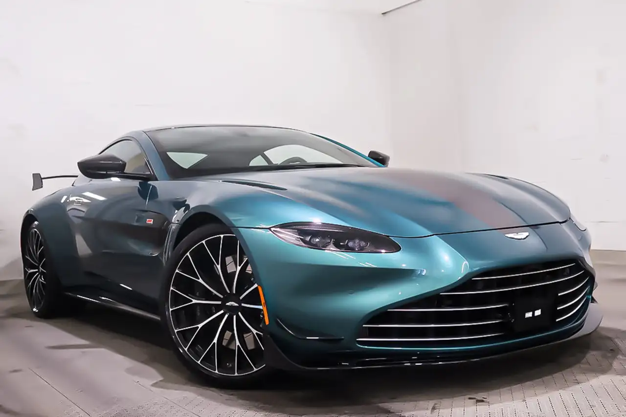 2023 Aston Martin Vantage