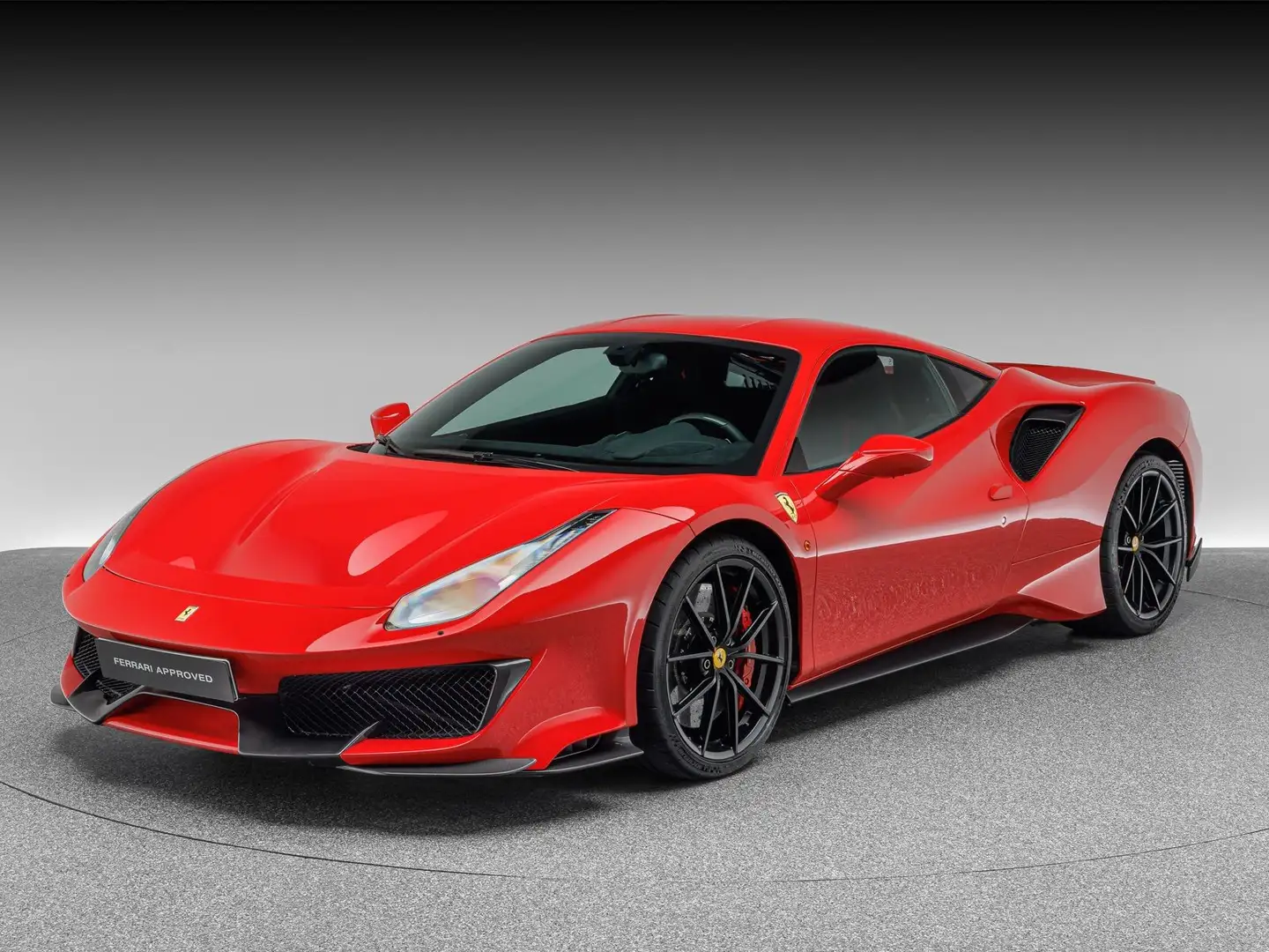 Ferrari 488 Pista Rot - 1