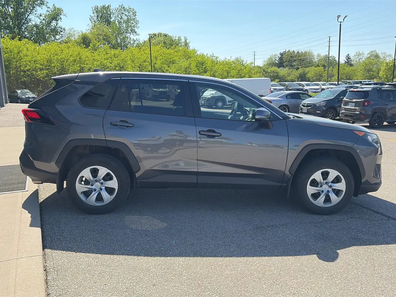 Toyota RAV 4 photo Toyota RAV 4