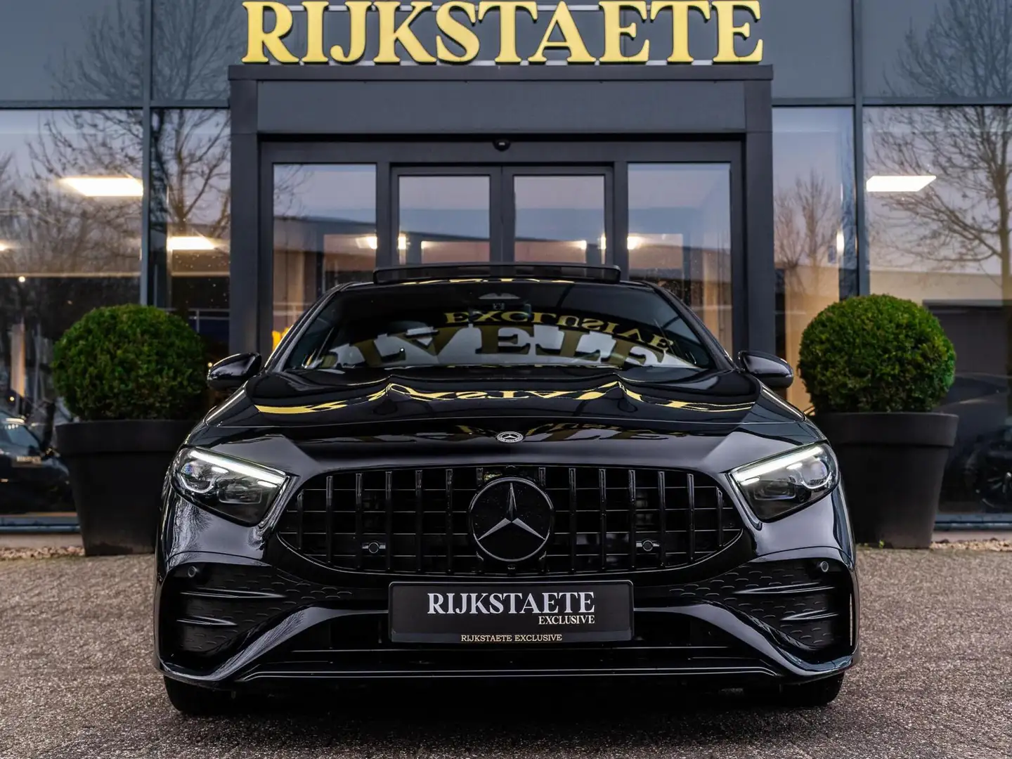 Mercedes-Benz A 200 A200 AMG|NW MODEL|PANO|BURMESTER|19|MEMORY Negro - 2