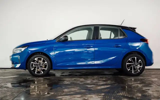 Opel Corsa view 2