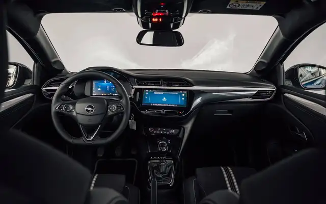 Opel Corsa view 13