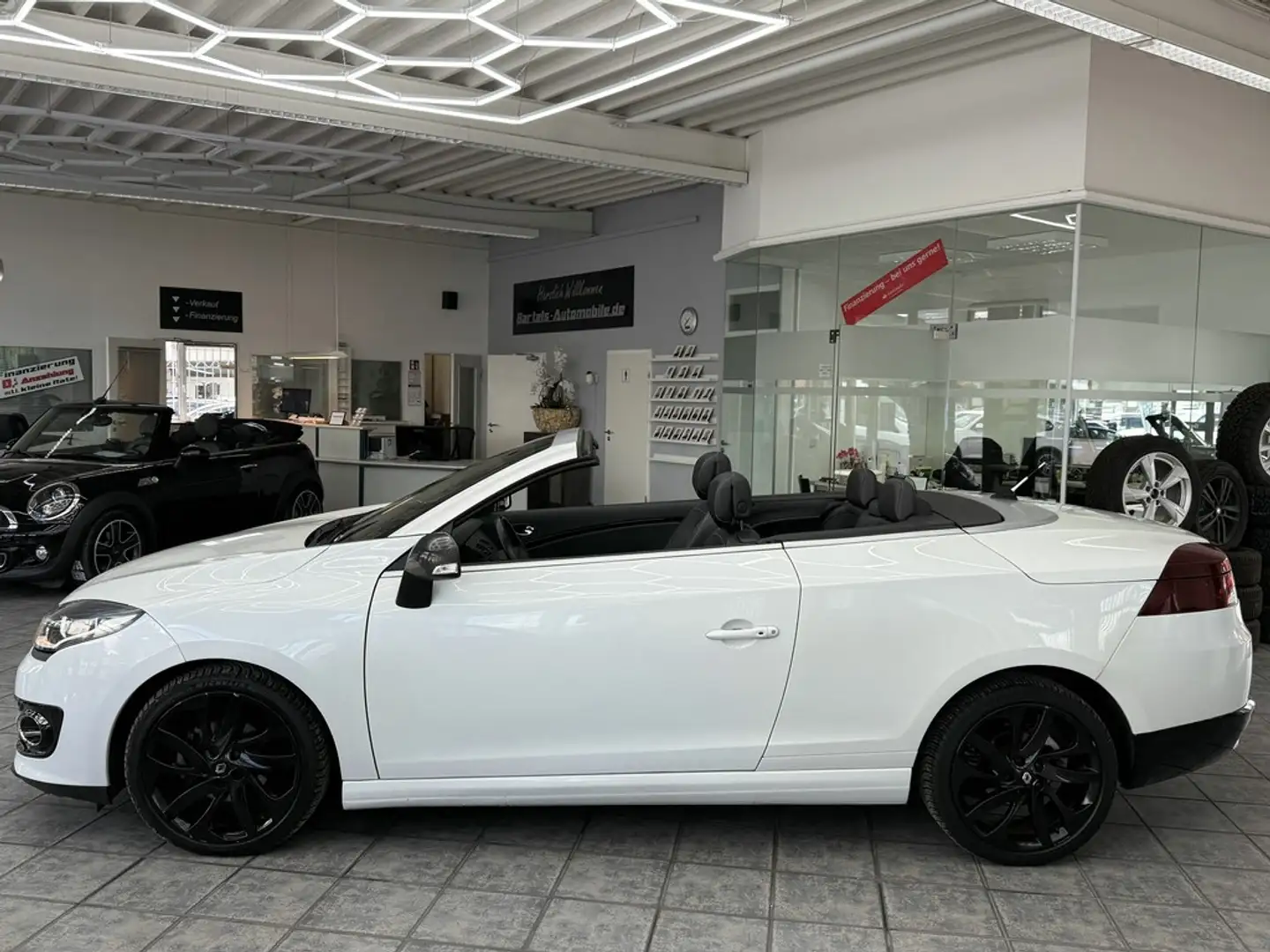 Renault Megane III Cabrio 1.6 dCi Luxe, 2.Hand, Leder Biały - 2