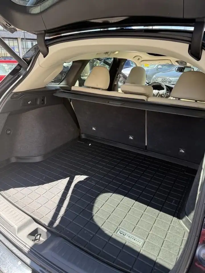 Infiniti QX50 photo Infiniti QX50