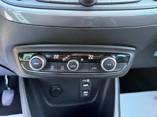 Opel Crossland X view 22