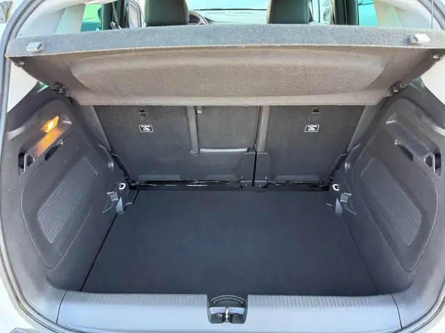 Opel Crossland X view 16