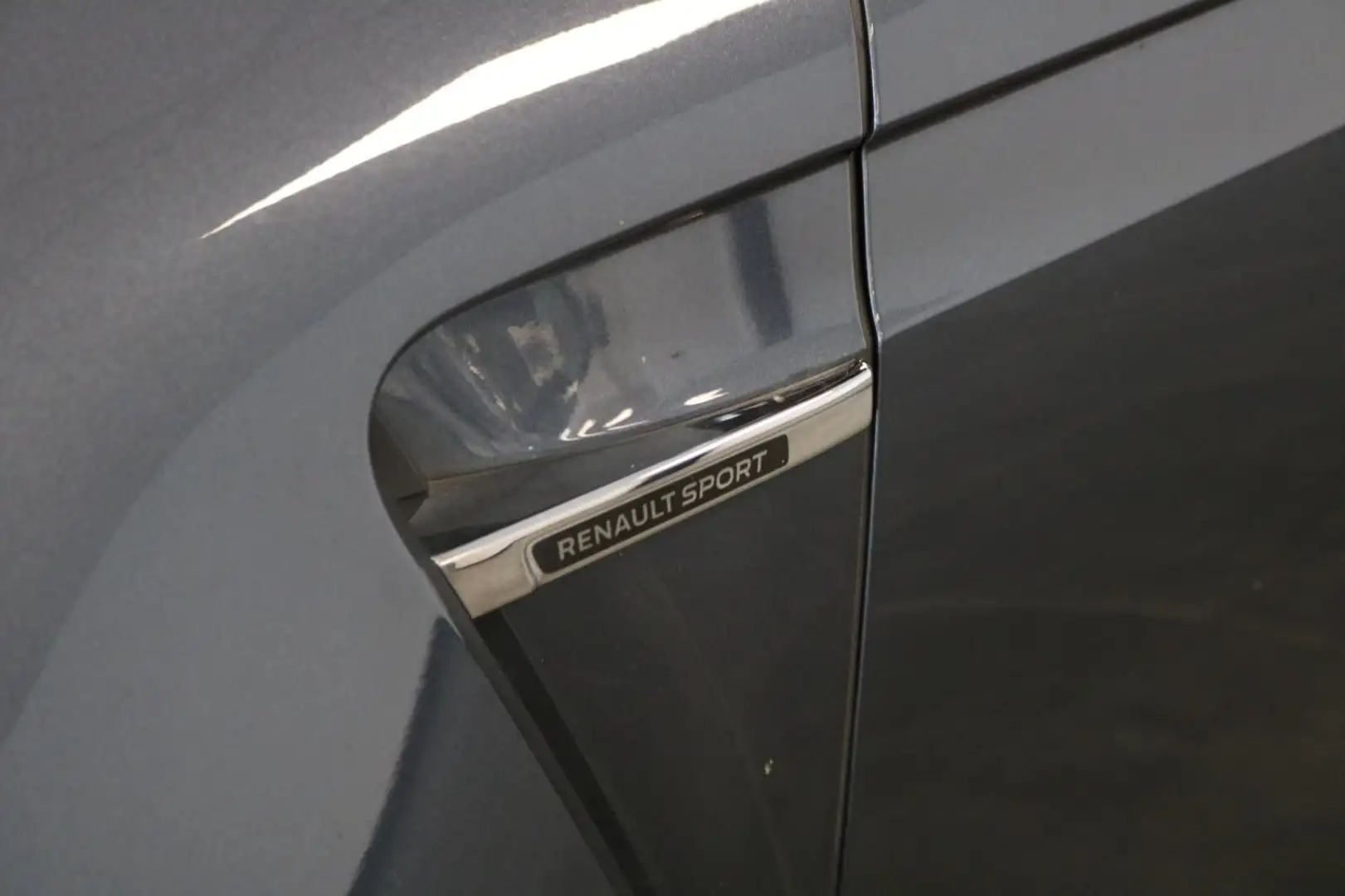 Renault Megane IV Lim. 5-trg. R.S./KAMERA/BOSE/LEDER Grau - 2