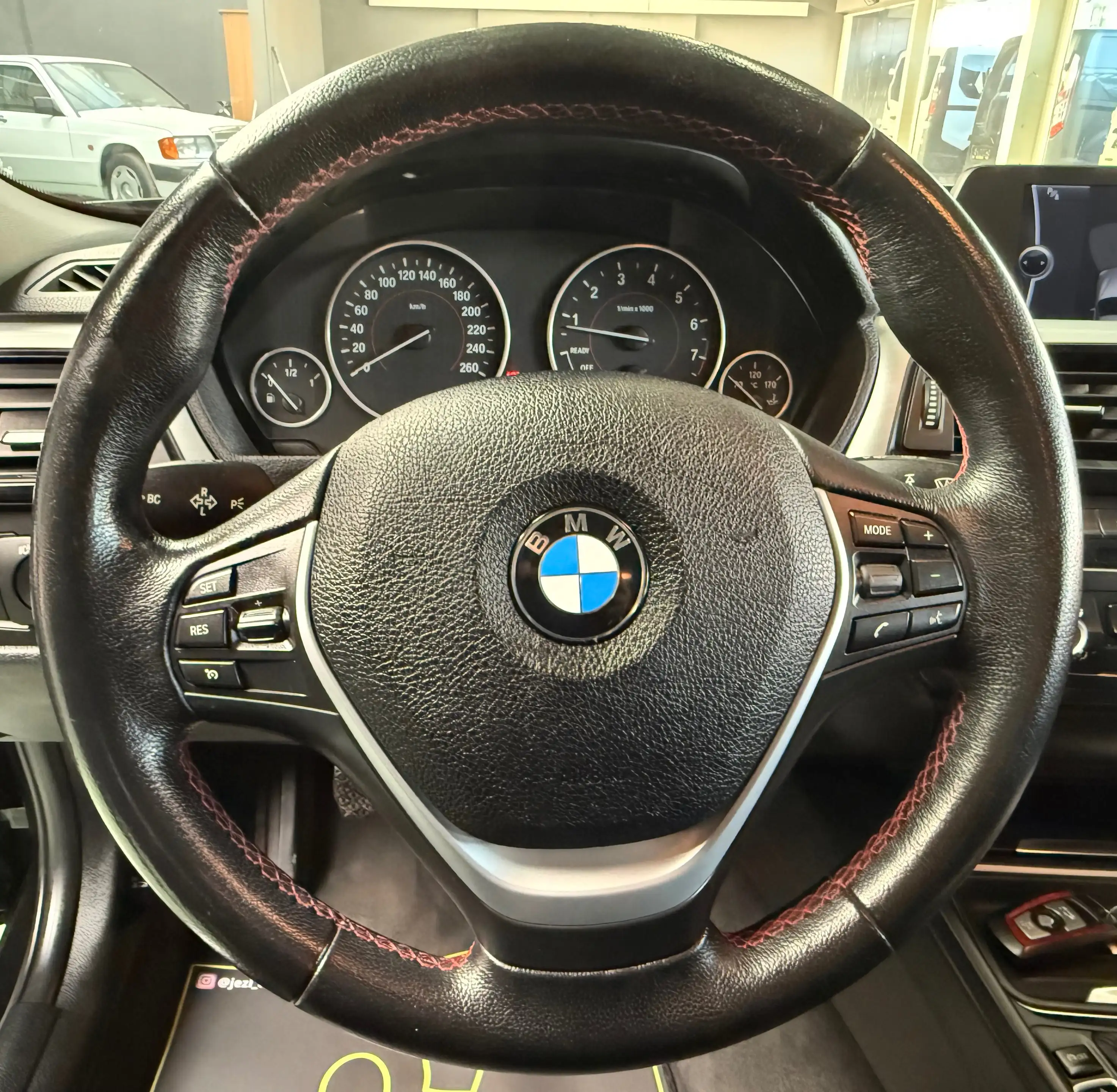 BMW 316 Touring 316i Sport Line — photo 14
