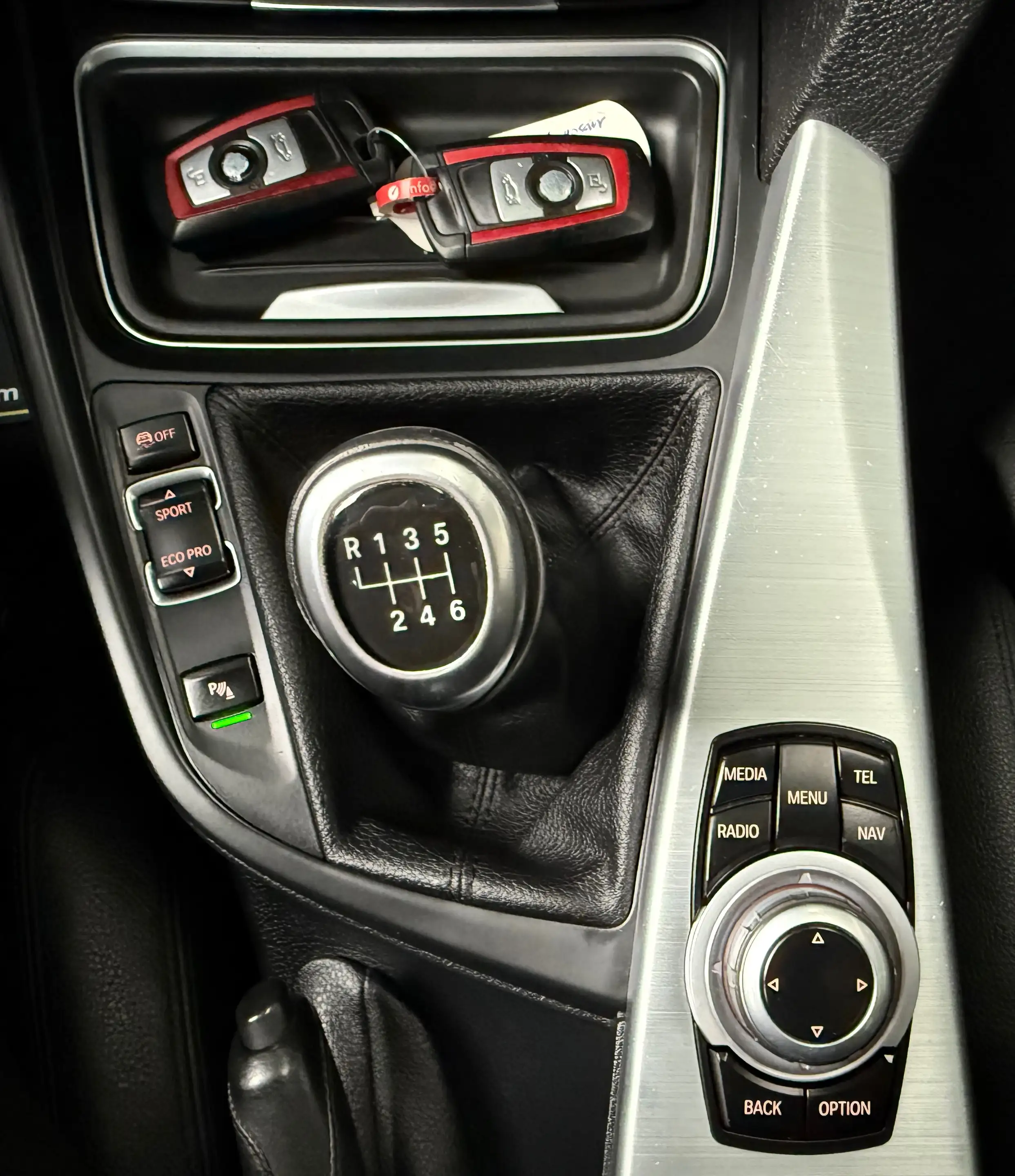BMW 316 Touring 316i Sport Line — photo 11