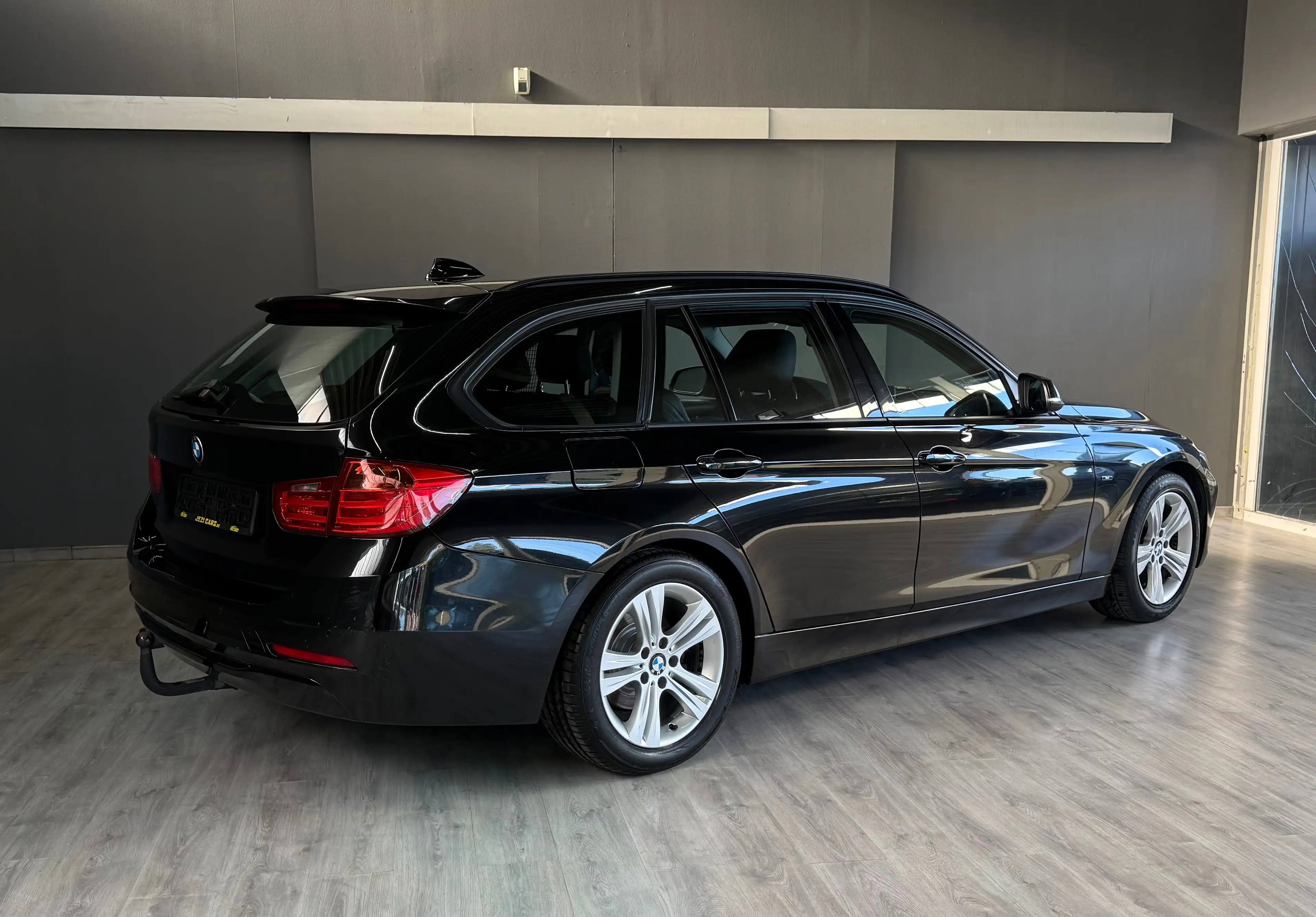 BMW 316 Touring 316i Sport Line — photo 3