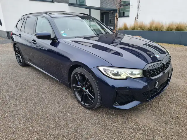 BMW 340 BMW M340i xDrive Touring M SPORTPAKET-LEDER-PANORA
