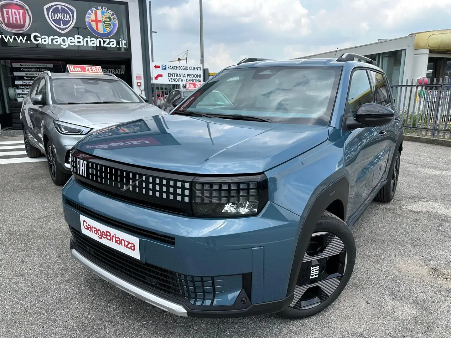 Fiat Grande Panda Grande Panda 1.2 hybrid La Prima 110cv edct Blu/Azzurro - 2
