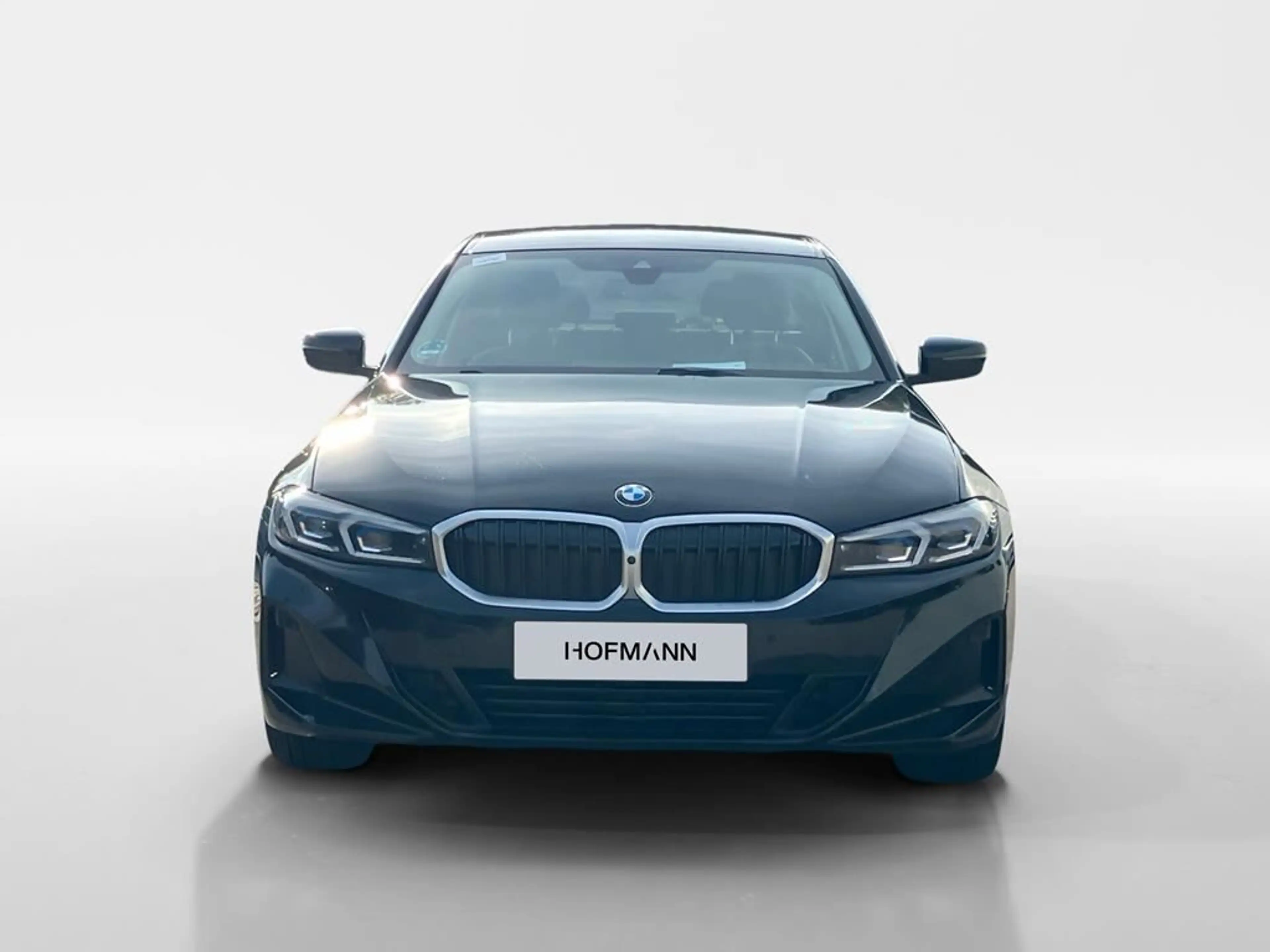 BMW 318 — photo 2