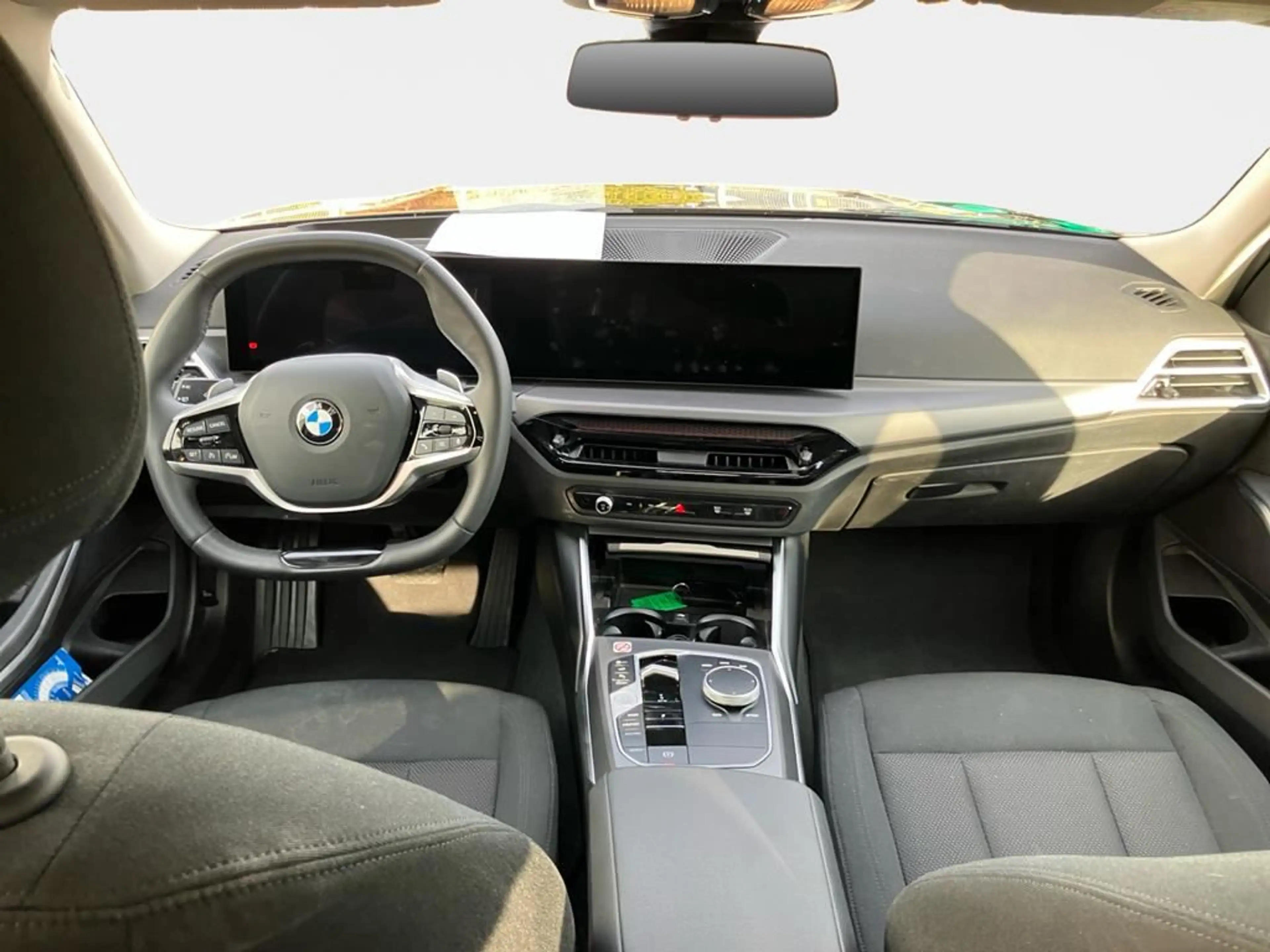 BMW 318 — photo 10