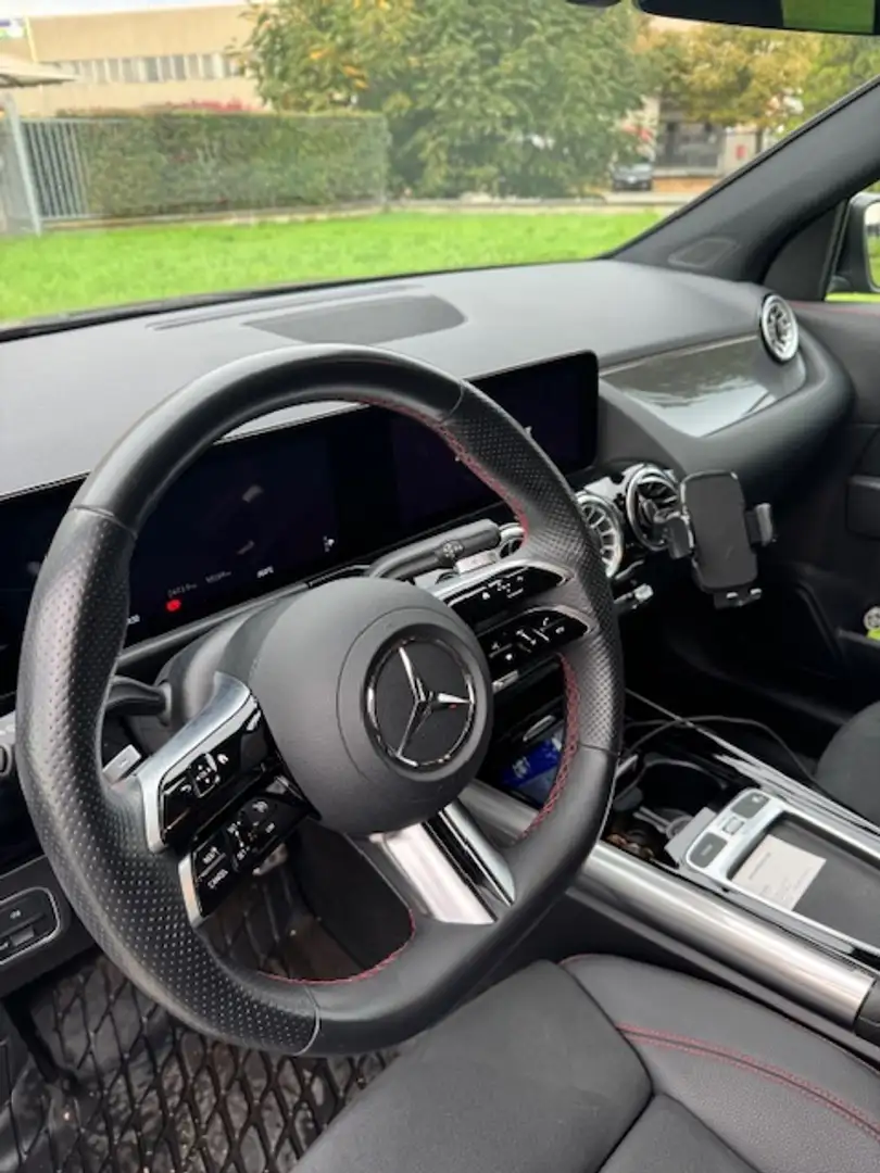 Mercedes-Benz GLA 220 GLA-H247 2023 d AMG Line Premium 4matic auto Nero - 2