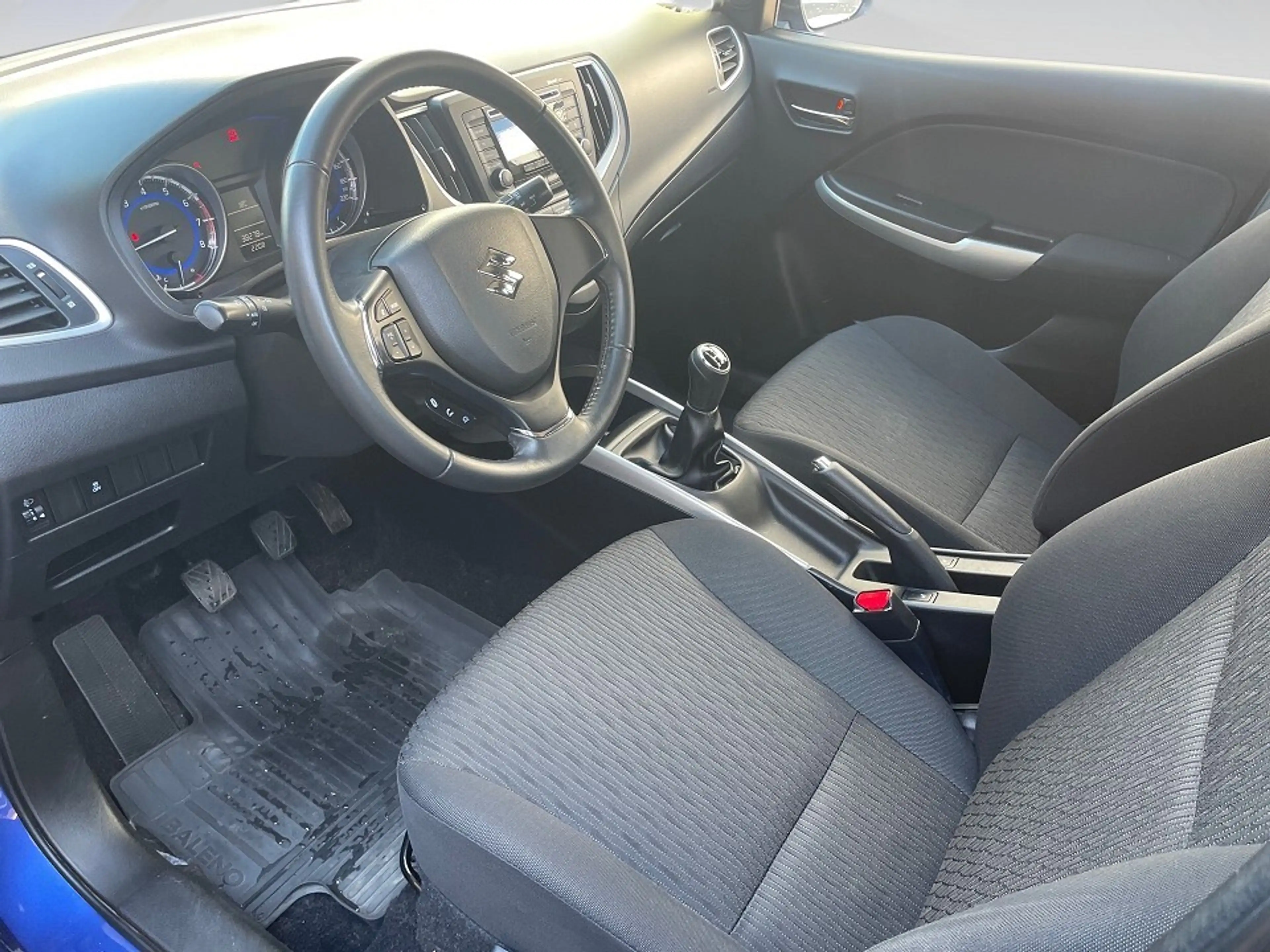 Suzuki Baleno 1.2 GL 5DR clear AHV — photo 13