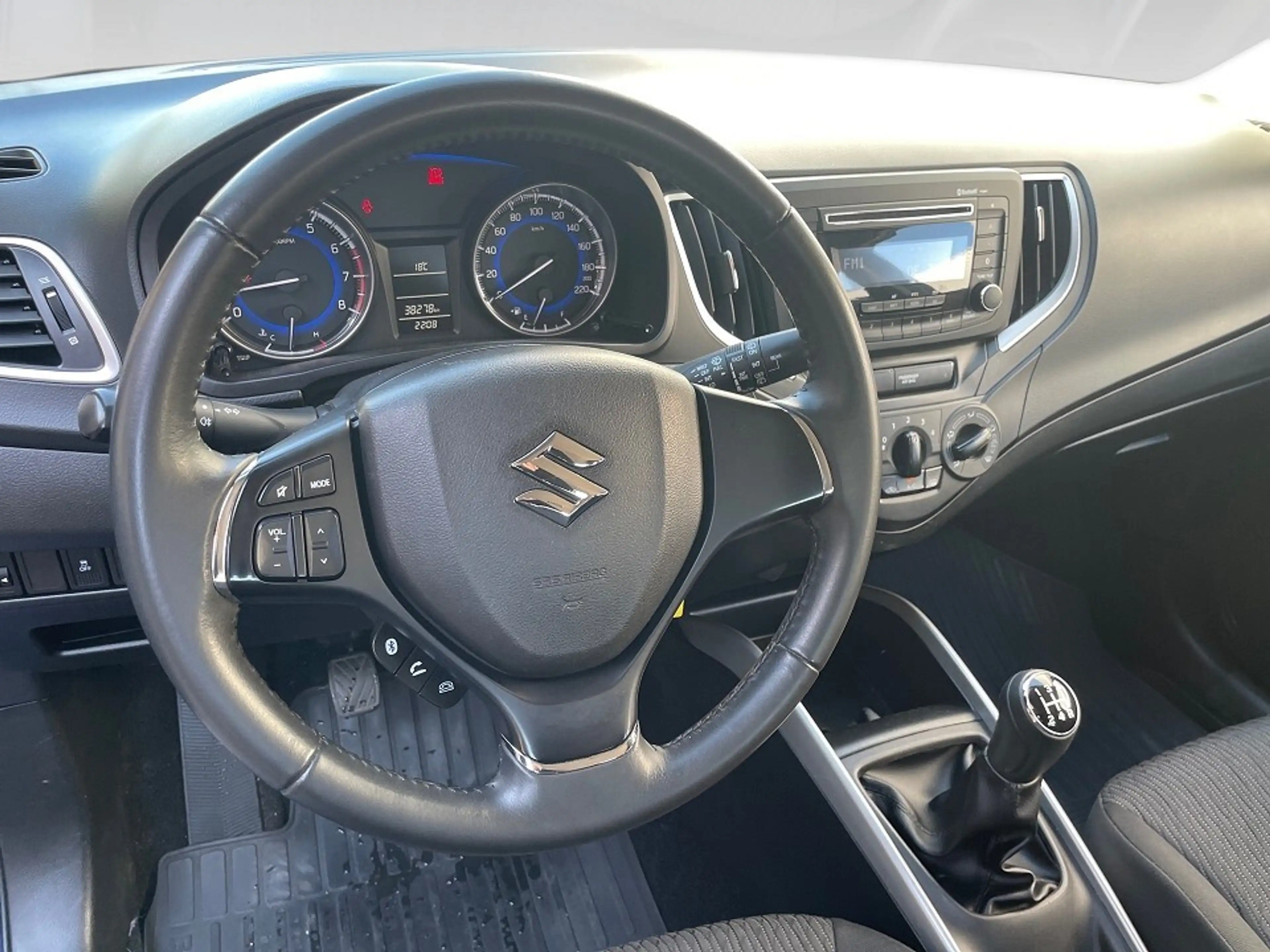 Suzuki Baleno 1.2 GL 5DR clear AHV — photo 15