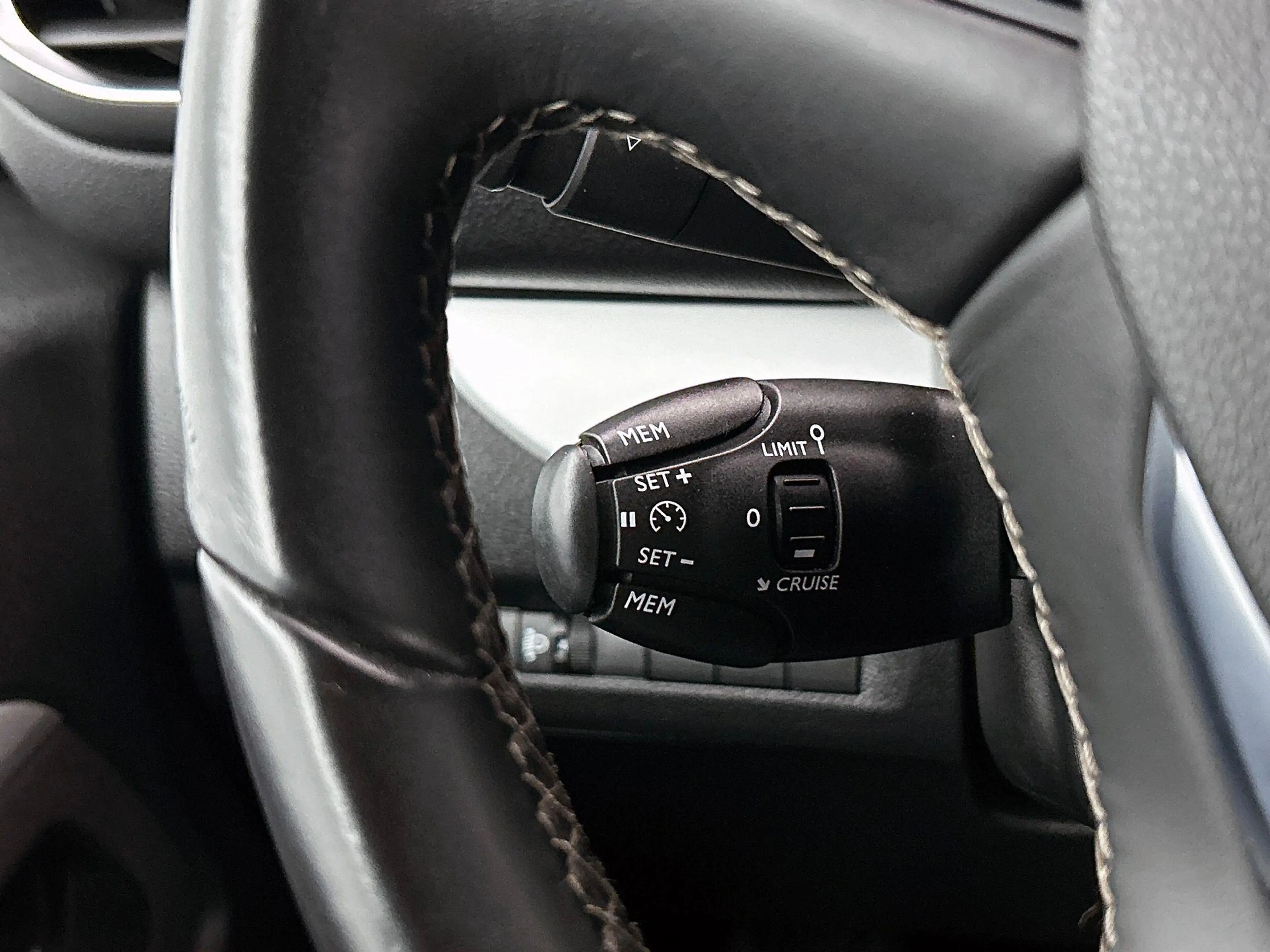 Opel Vivaro 2.0 CDTI L3H1 145PK Dubbele Cabine Edition Airco N — photo 13
