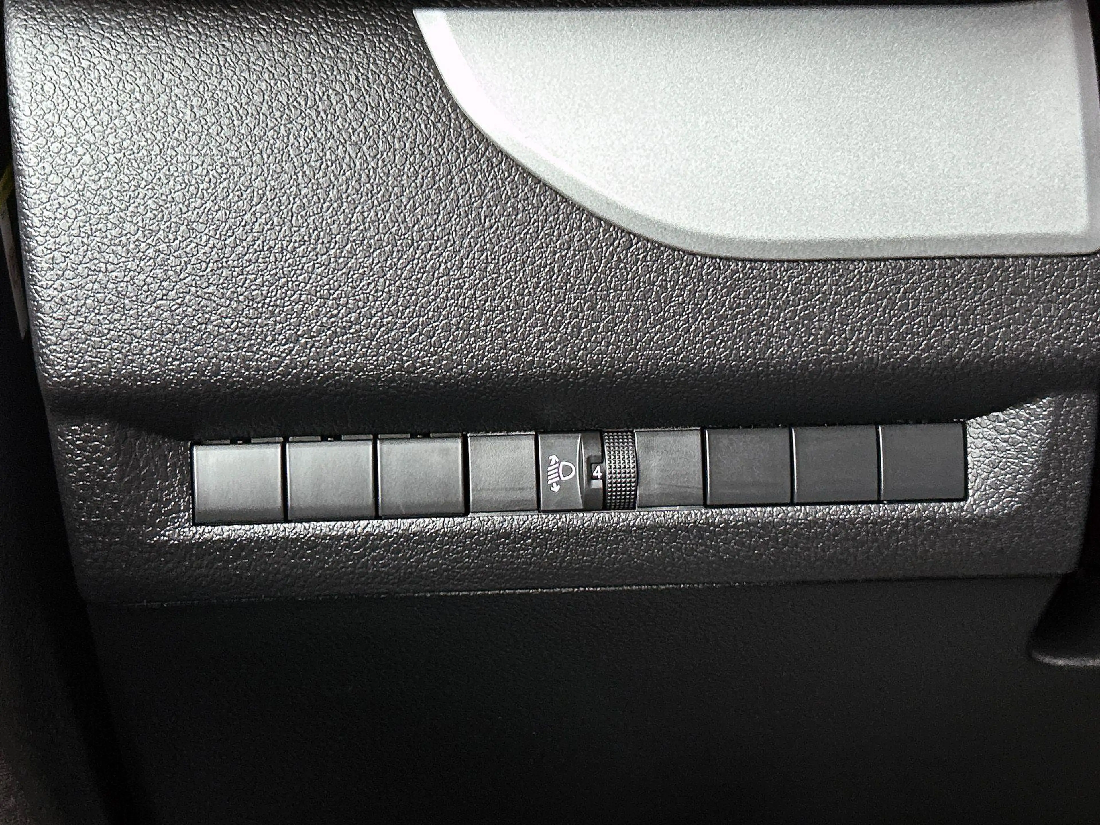 Opel Vivaro 2.0 CDTI L3H1 145PK Dubbele Cabine Edition Airco N — photo 9