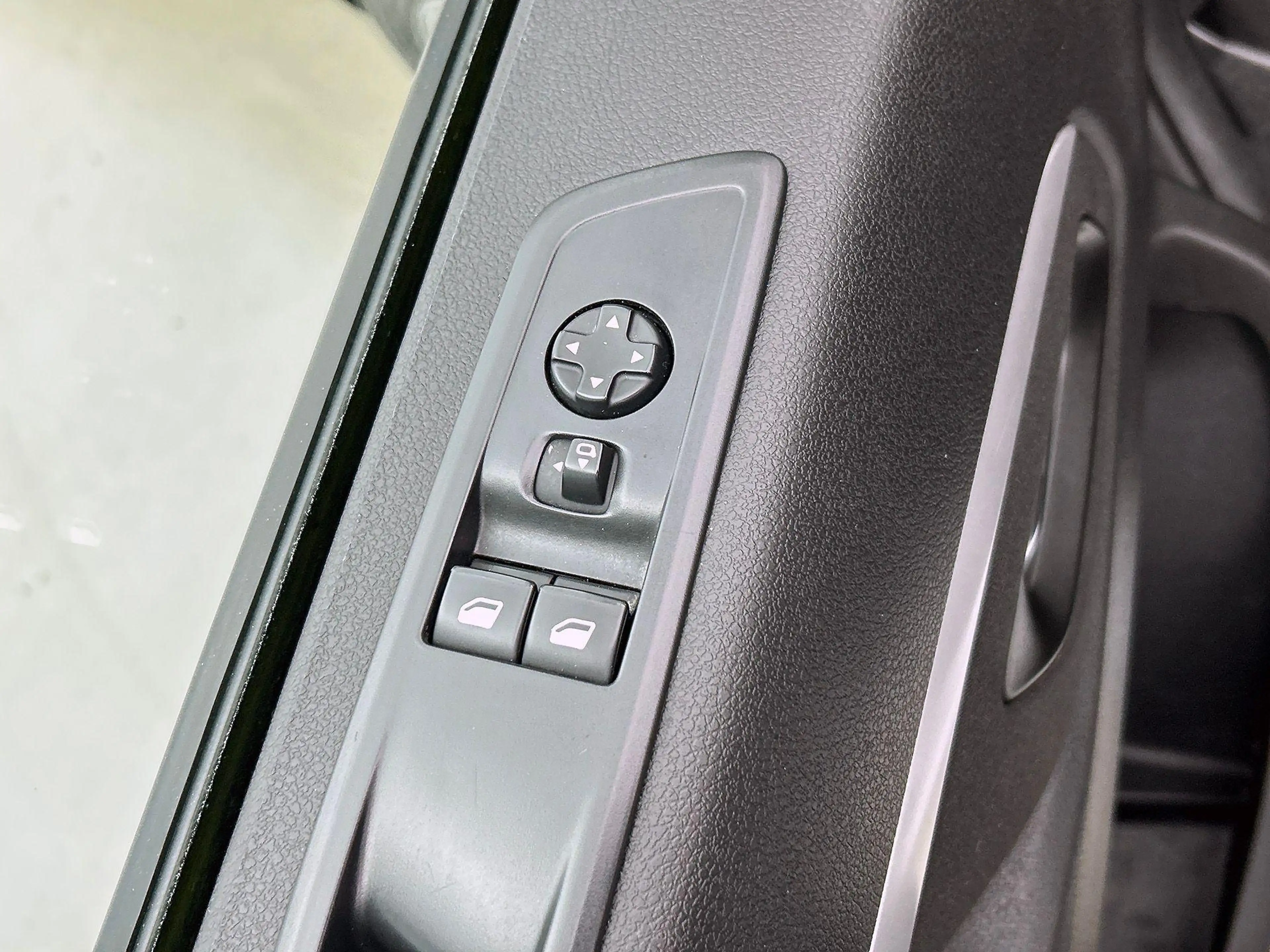 Opel Vivaro 2.0 CDTI L3H1 145PK Dubbele Cabine Edition Airco N — photo 10