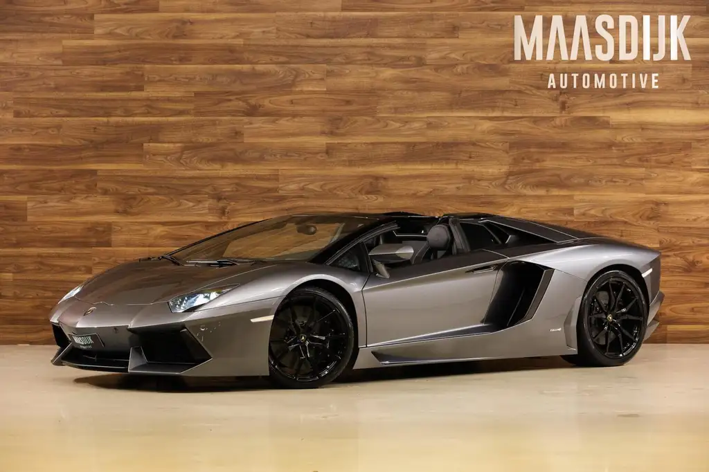 Lamborghini Aventador 2013 из Европы — купить под ключ
