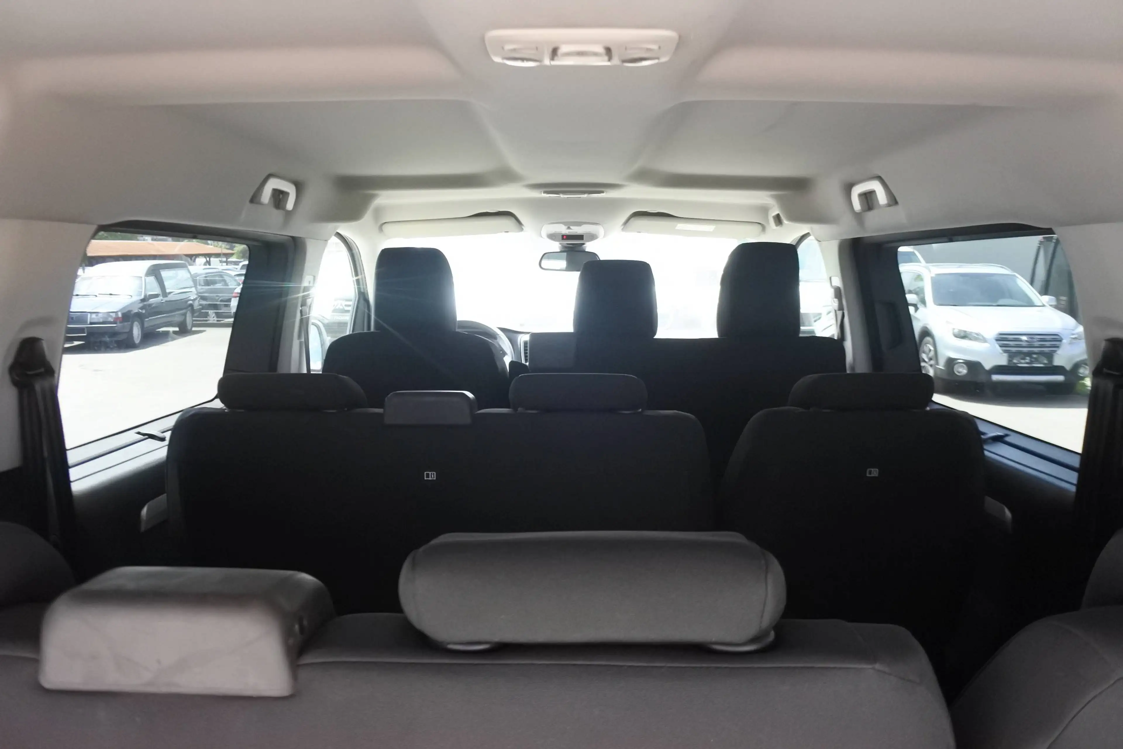 Peugeot Traveller Traveller Allure L2 BlueHDI 150/9 SITZE/NAVI/AHK/ — photo 12