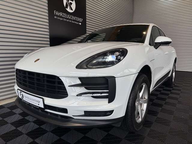 Porsche Macan 2.0L/CARPLAY/LED/RFK/ELEKTR. SITZE