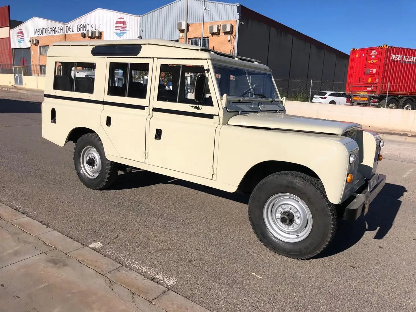 Land Rover Egyéb 109 Beige - 2