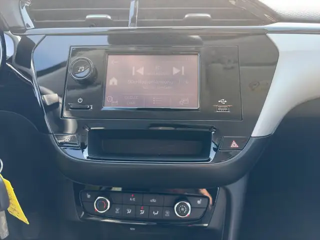 Opel Corsa view 12