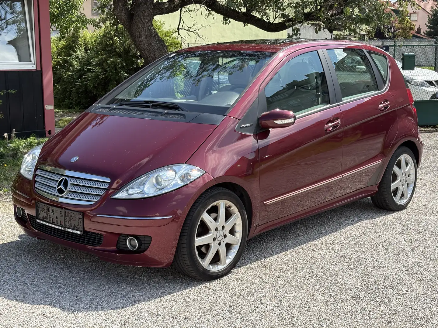 Mercedes-Benz A 170 A-Edition Avantgarde Aut. Roşu - 1