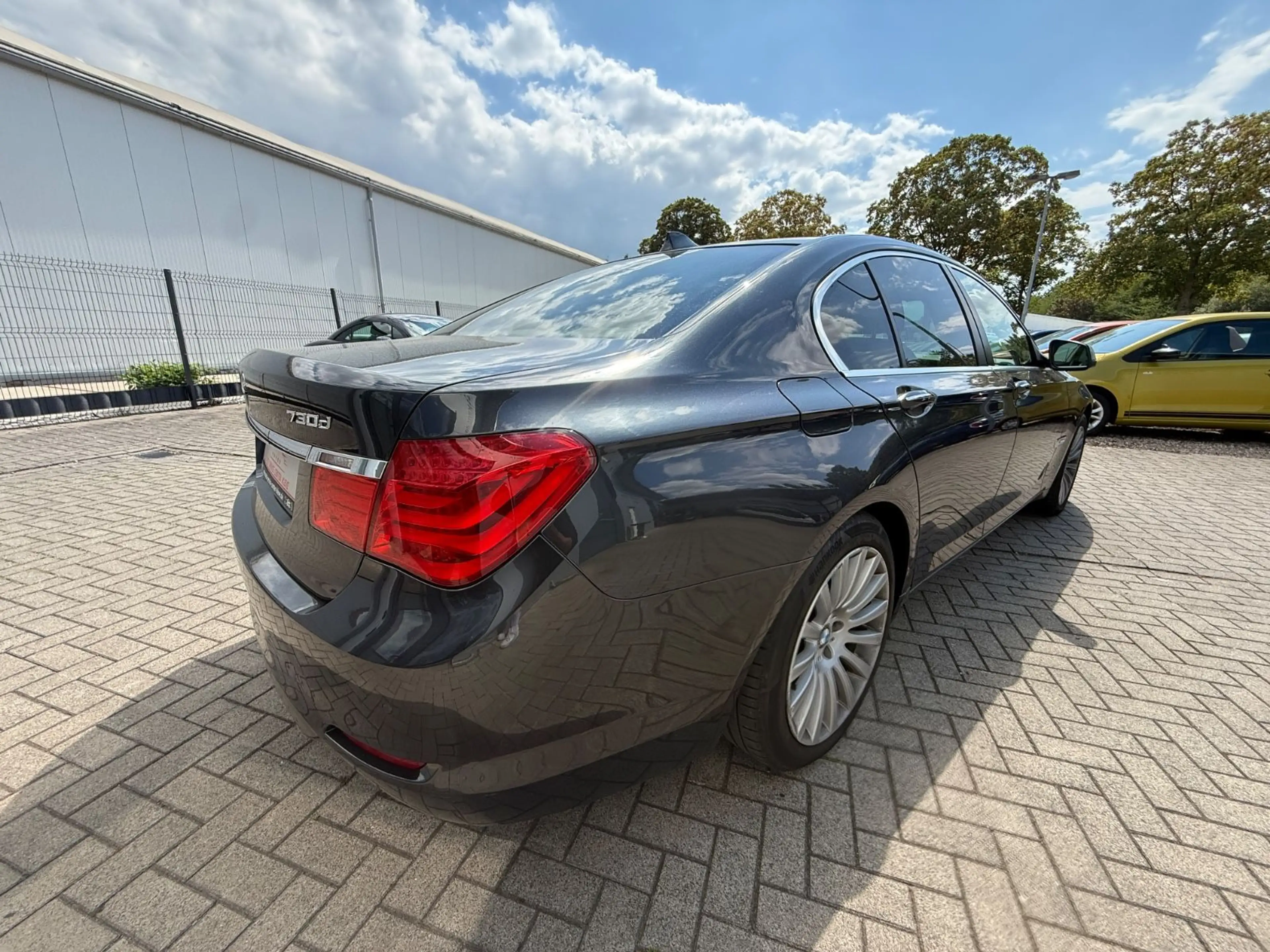 BMW 730 d*Leder*AUTOMATIK*RFK*NAVI — photo 7