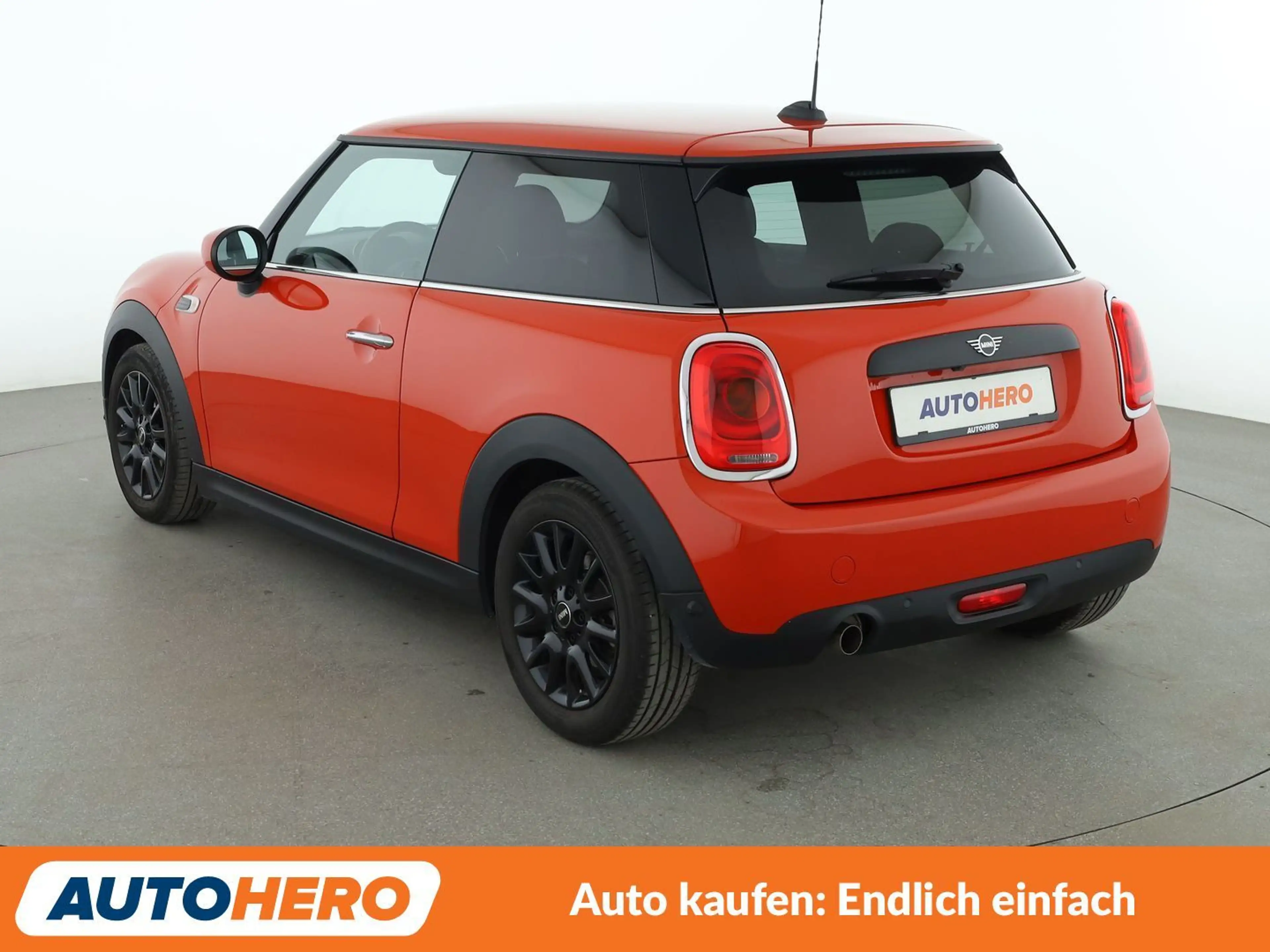 MINI One One Aut.*NAVI*CAM*PDC*LIM*SHZ*ALU*KLIMA* — photo 4