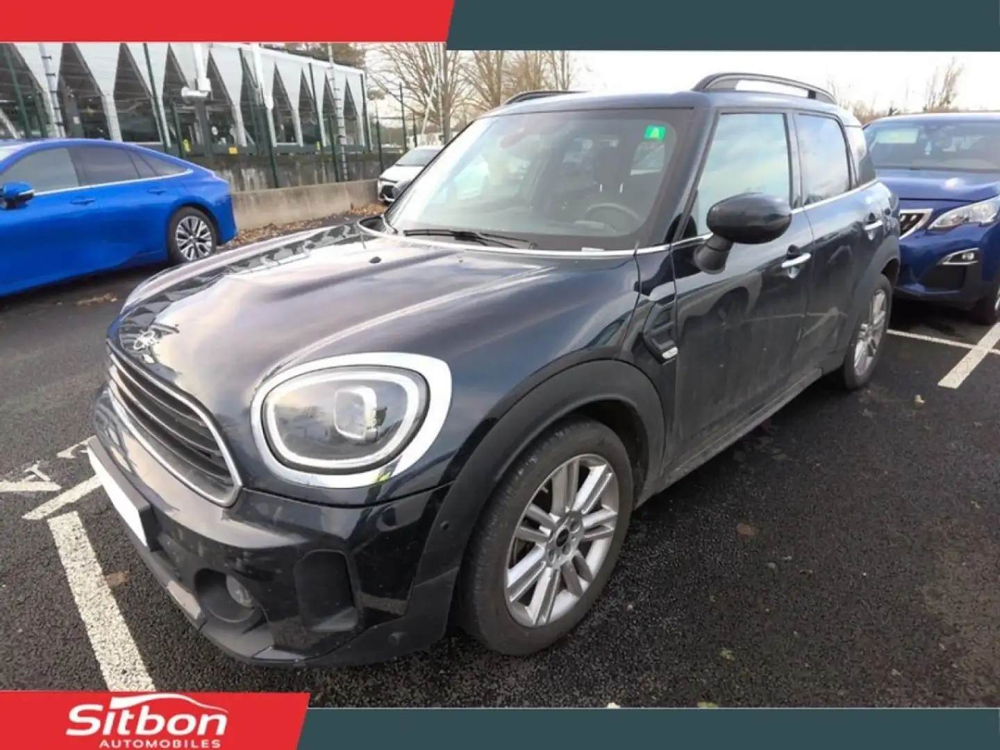 MINI Cooper Countryman 1.5i 136 BVR F60 Cooper Essential 3790E dopts %2B Sieges cuir électrique a memoire Noir - 1