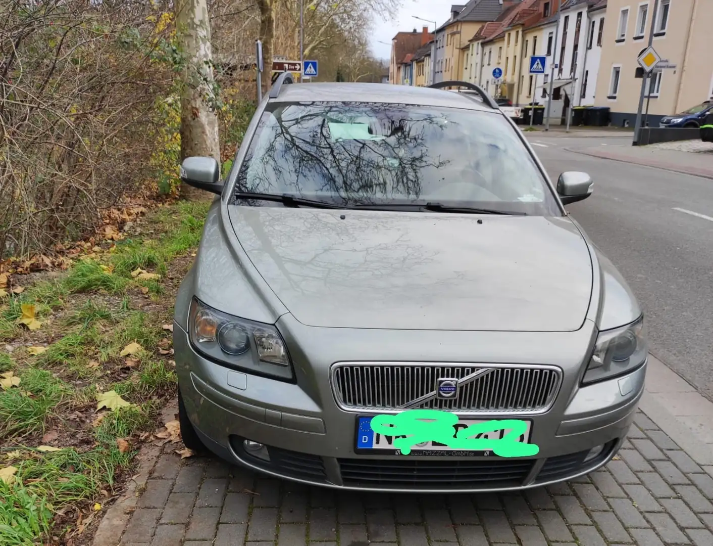 Volvo V50 2.0 D Momentum Vert - 1