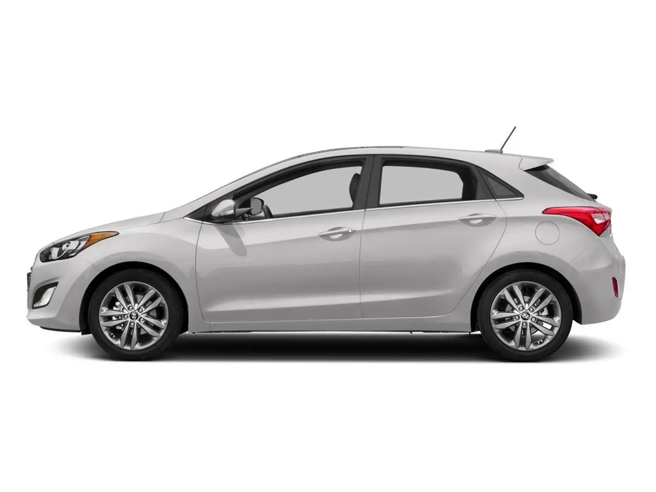 Hyundai ELANTRA снимка Hyundai ELANTRA