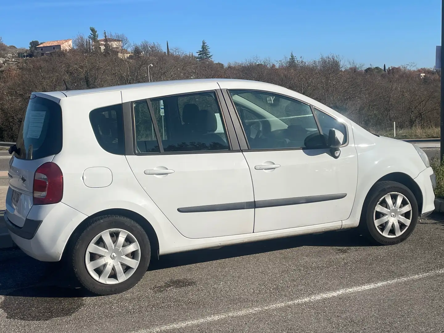 Renault Grand Modus 1.2 16V 75 eco2  .Com Euro 5 Blanco - 1