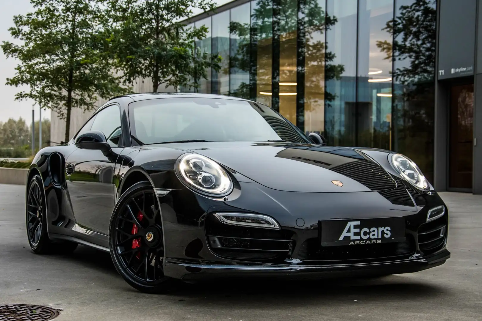 Porsche 991 911 TURBO *** PDK / PDLS+/ SPORT CHRONO / PANO *** Noir - 2
