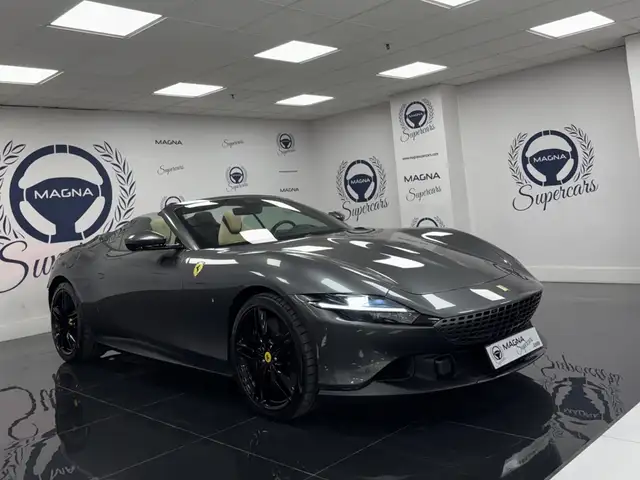 Ferrari Roma Descapotable Automático de 2 Puertas
