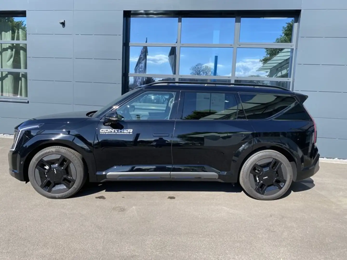 Kia EV9 AWD GT-LINE LAUNCH ED. 6S SWIVEL Zwart - 2