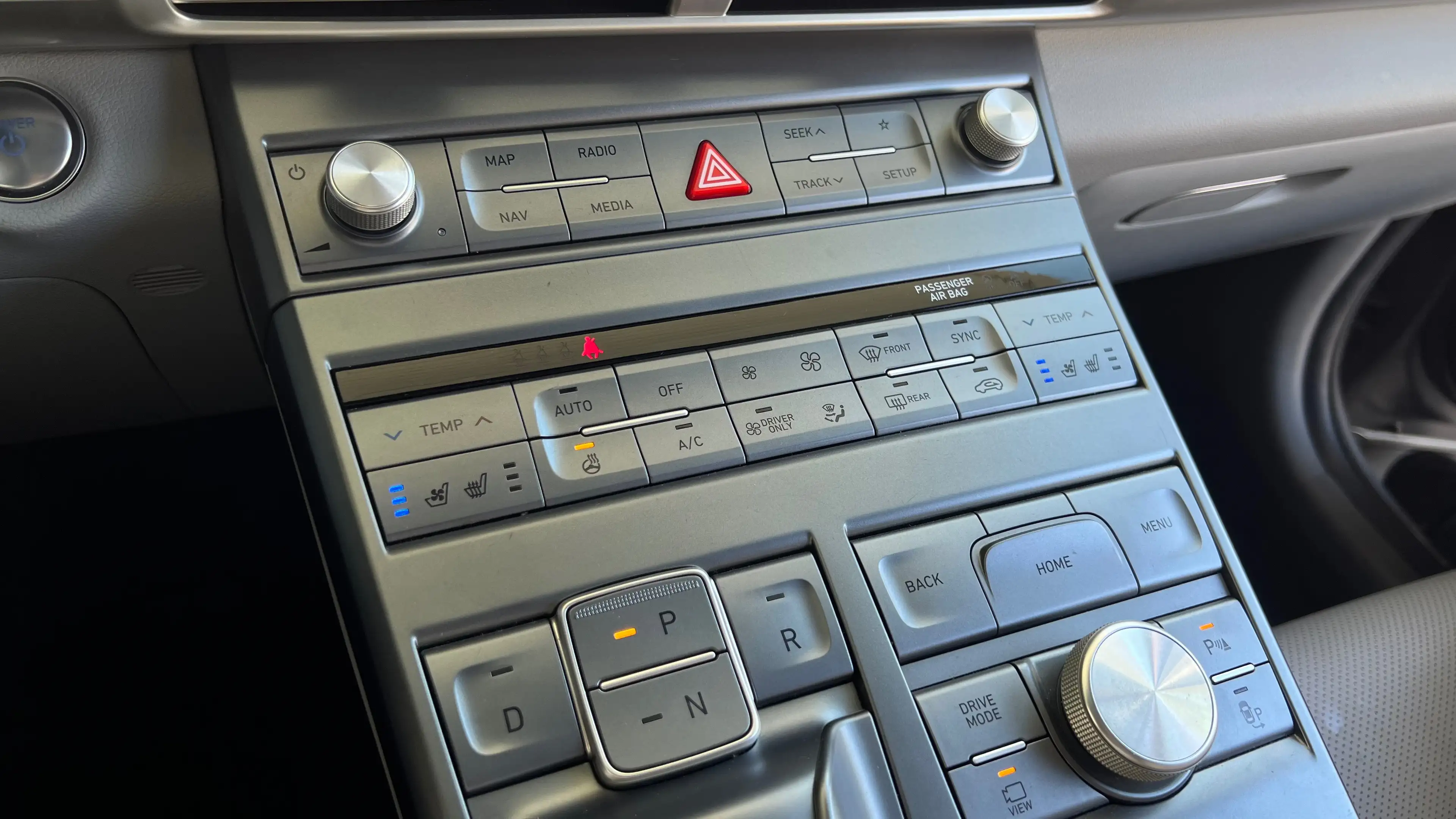 Hyundai NEXO (CO2=0) TOIT PANOR-CAMERA360-BIXENON-GPS-CUIR — photo 10