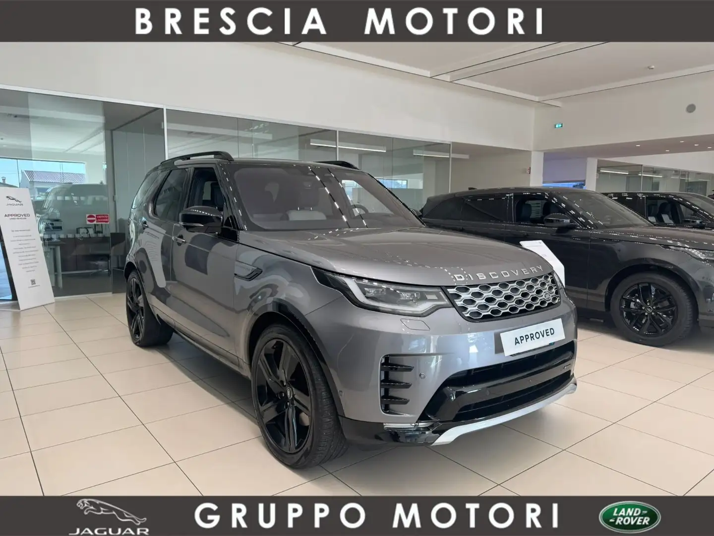 Land Rover Discovery Metropolitan Edition 300cv 7p Grigio - 2